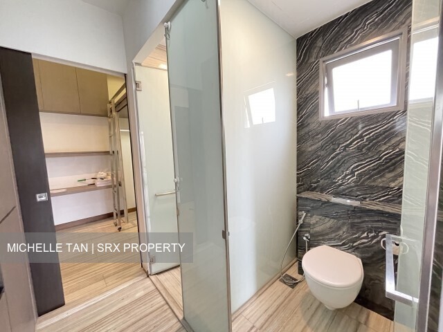 The Seawind (D15), Condominium #559671021